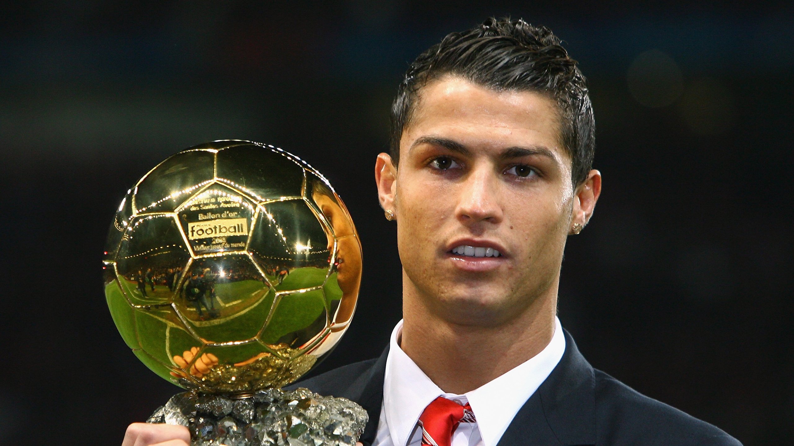 樊振东让座细节曝光，对手心服口服称败局已定，樊振东16_14